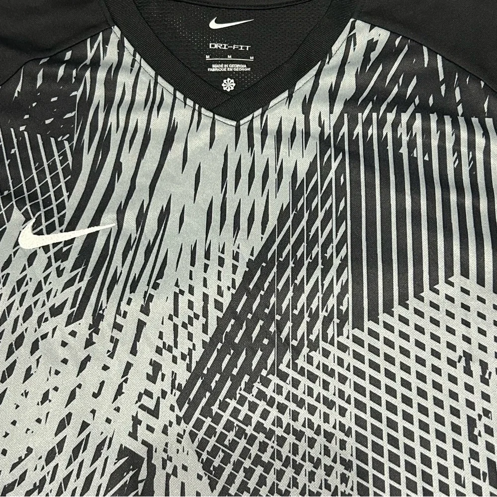 WOMEN NIKE DRI-FIT US PRECISION VI JERSEY WHITE/WOLF GREY/BLACK SIZE MEDIUM NWT - Picture 7 of 8
